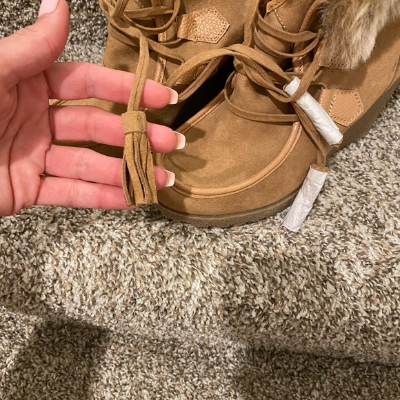 Union Bay brown wedge faux fur bootie - Picture 2 of 5